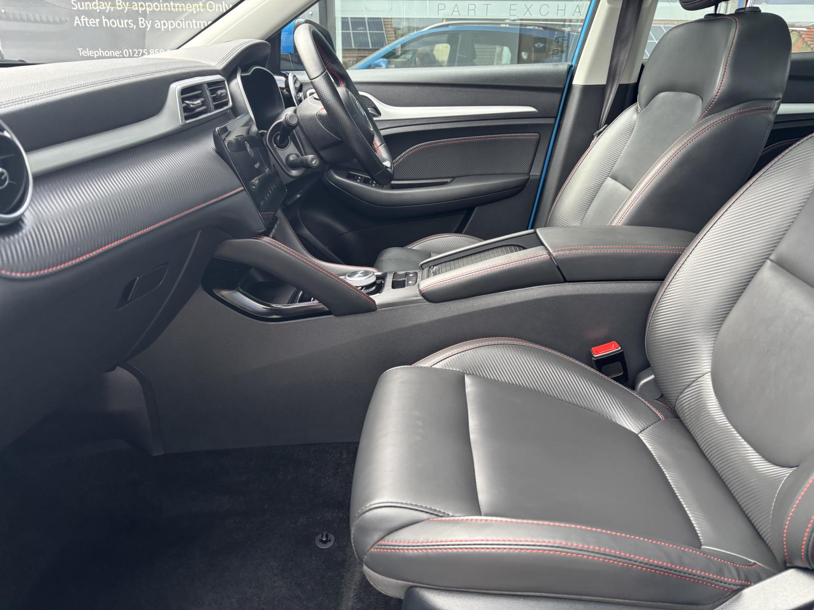 MG MG ZS 72.6kWh Trophy Long Range SUV 5dr Electric Auto (156 ps)