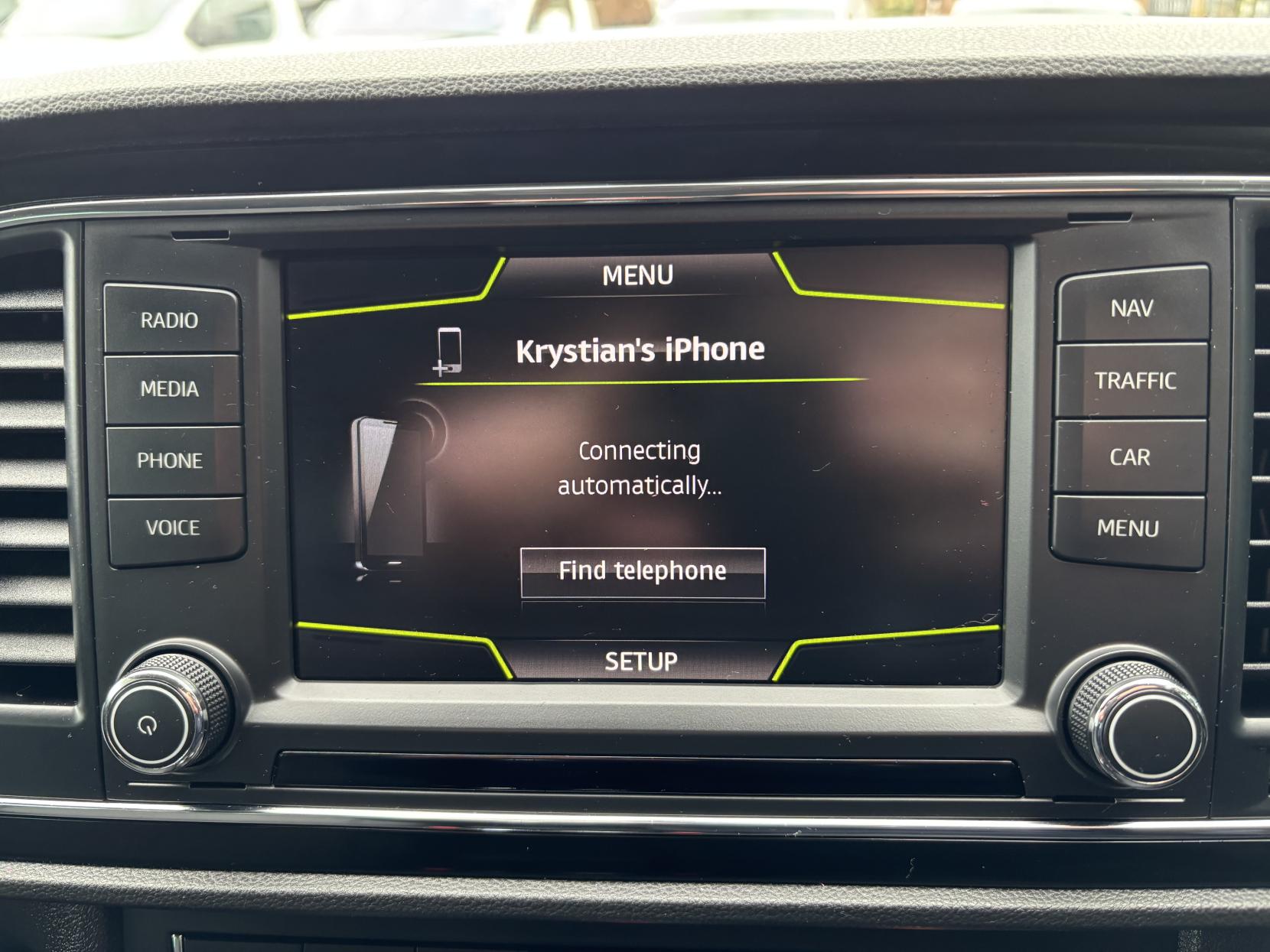 SEAT Leon 1.6 TDI SE Dynamic Technology Sport Tourer 5dr Diesel Manual Euro 6 (s/s) (110 ps)