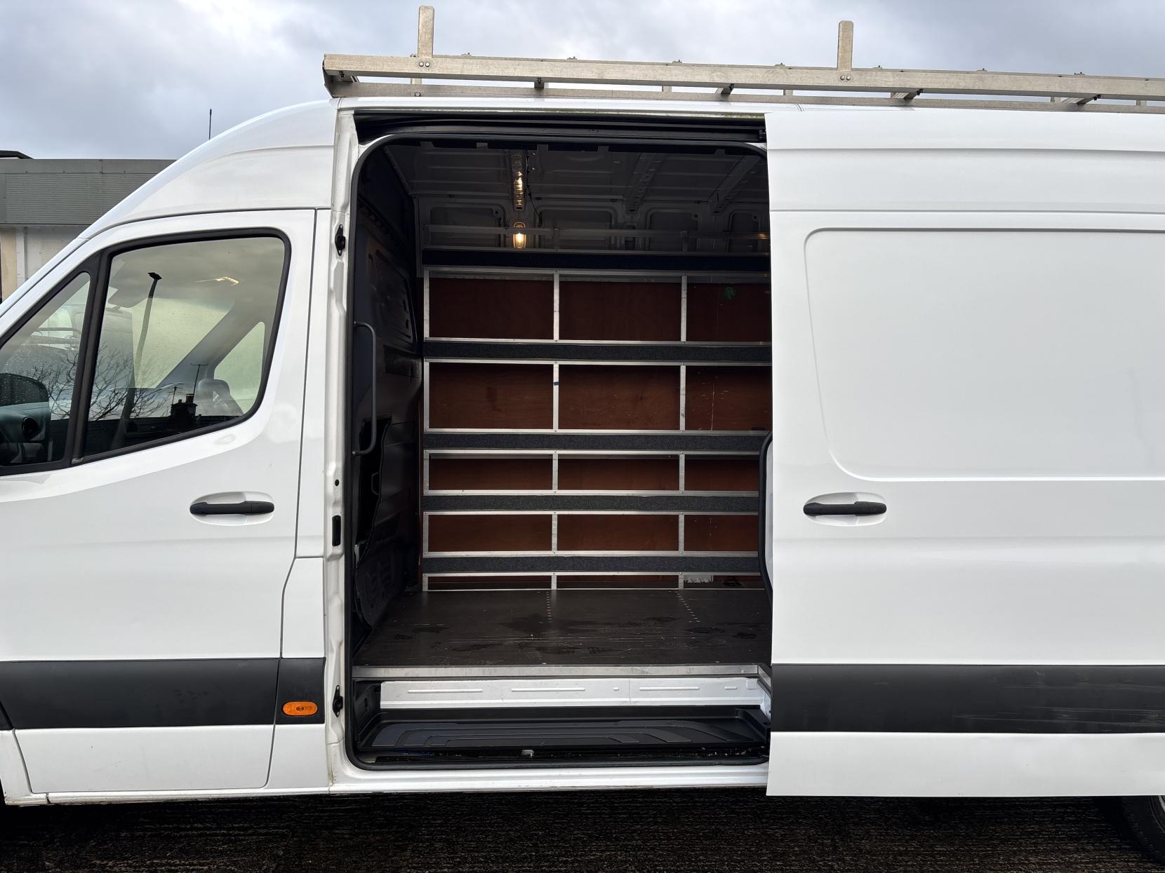 Mercedes-Benz Sprinter 2.1 316 CDI Panel Van GLASS CARRIER  5dr Diesel Manual RWD L4 H2 Euro 6 (s/s) (163 ps)