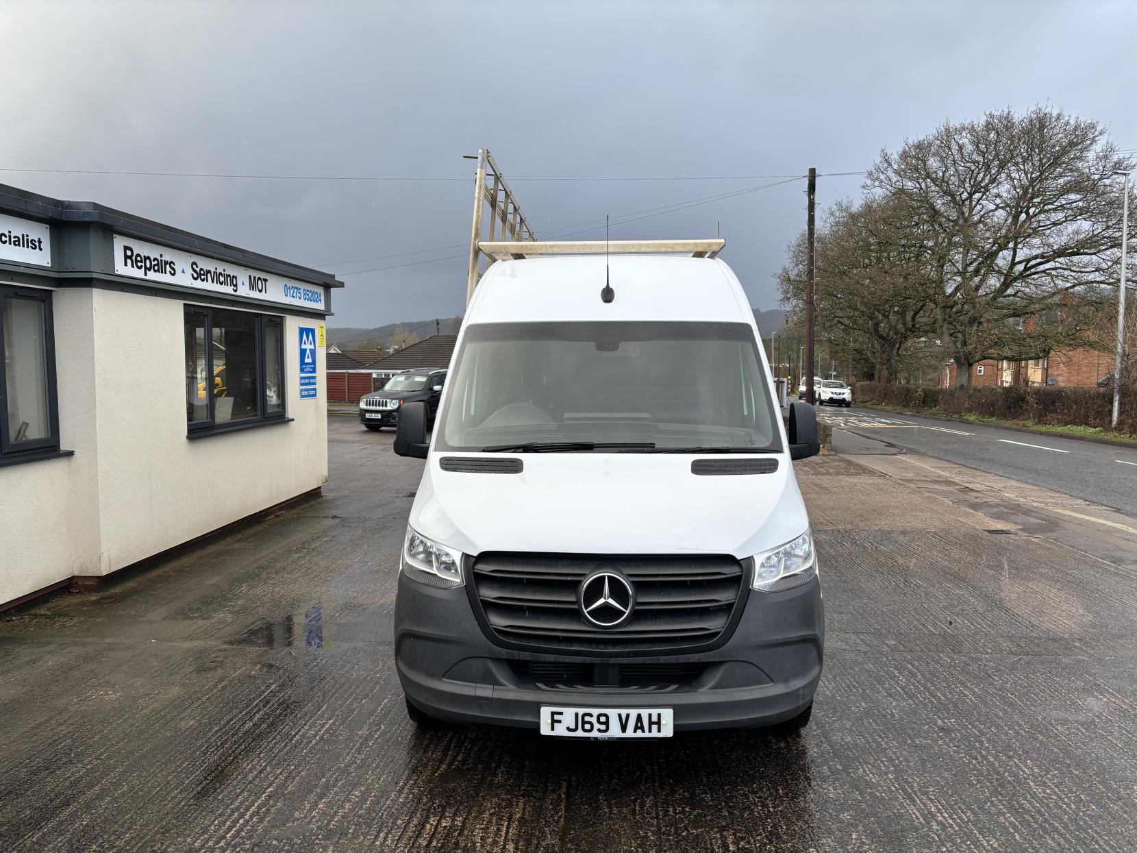 Mercedes-Benz Sprinter 2.1 316 CDI Panel Van GLASS CARRIER  5dr Diesel Manual RWD L4 H2 Euro 6 (s/s) (163 ps)