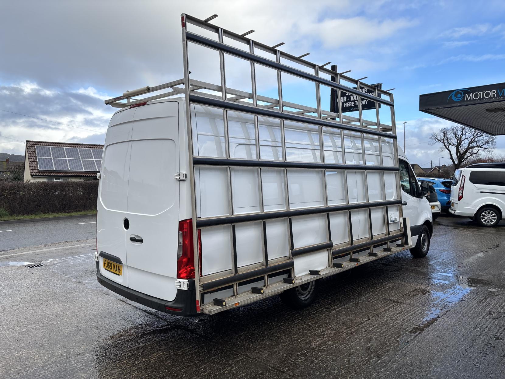 Mercedes-Benz Sprinter 2.1 316 CDI Panel Van GLASS CARRIER  5dr Diesel Manual RWD L4 H2 Euro 6 (s/s) (163 ps)
