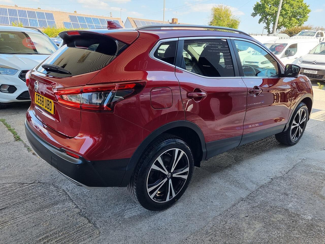 Nissan Qashqai 1.5 dCi N-Connecta SUV 5dr Diesel Manual Euro 6 (s/s) (110 ps)