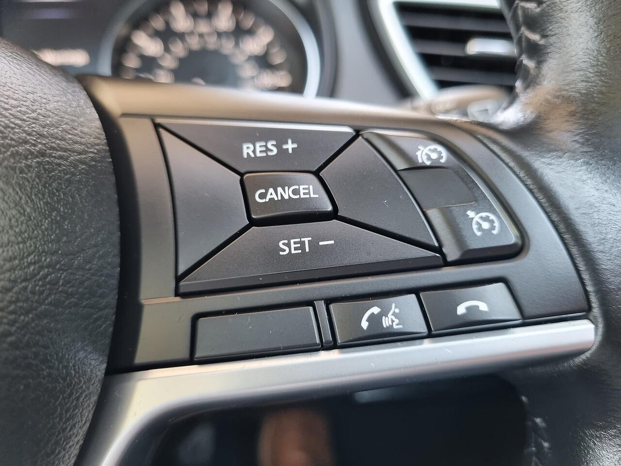 Nissan Qashqai 1.5 dCi N-Connecta SUV 5dr Diesel Manual Euro 6 (s/s) (110 ps)