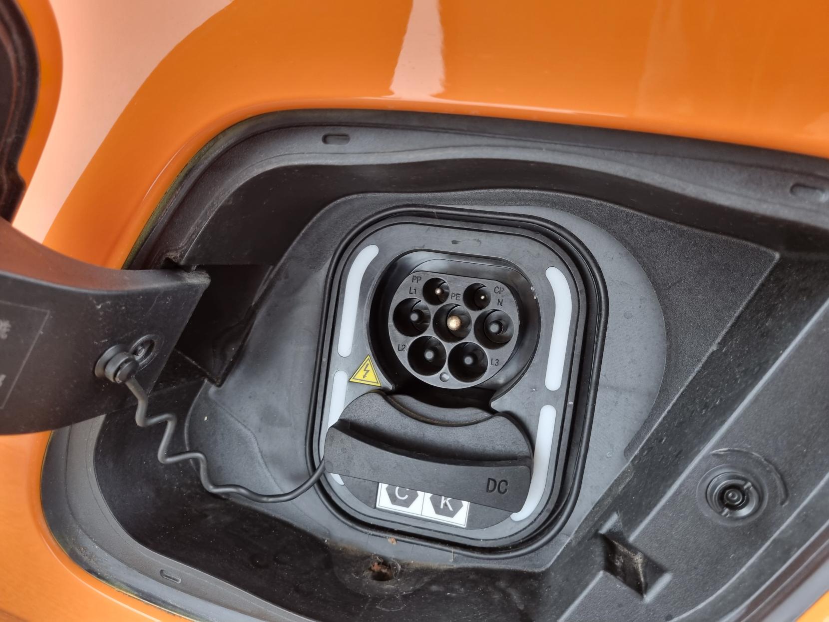 MG MG4 64kWh Trophy Long Range Hatchback 5dr Electric Auto (203 ps)