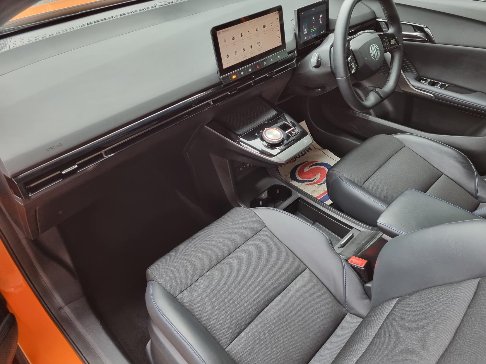 MG MG4 64kWh Trophy Long Range Hatchback 5dr Electric Auto (203 ps)