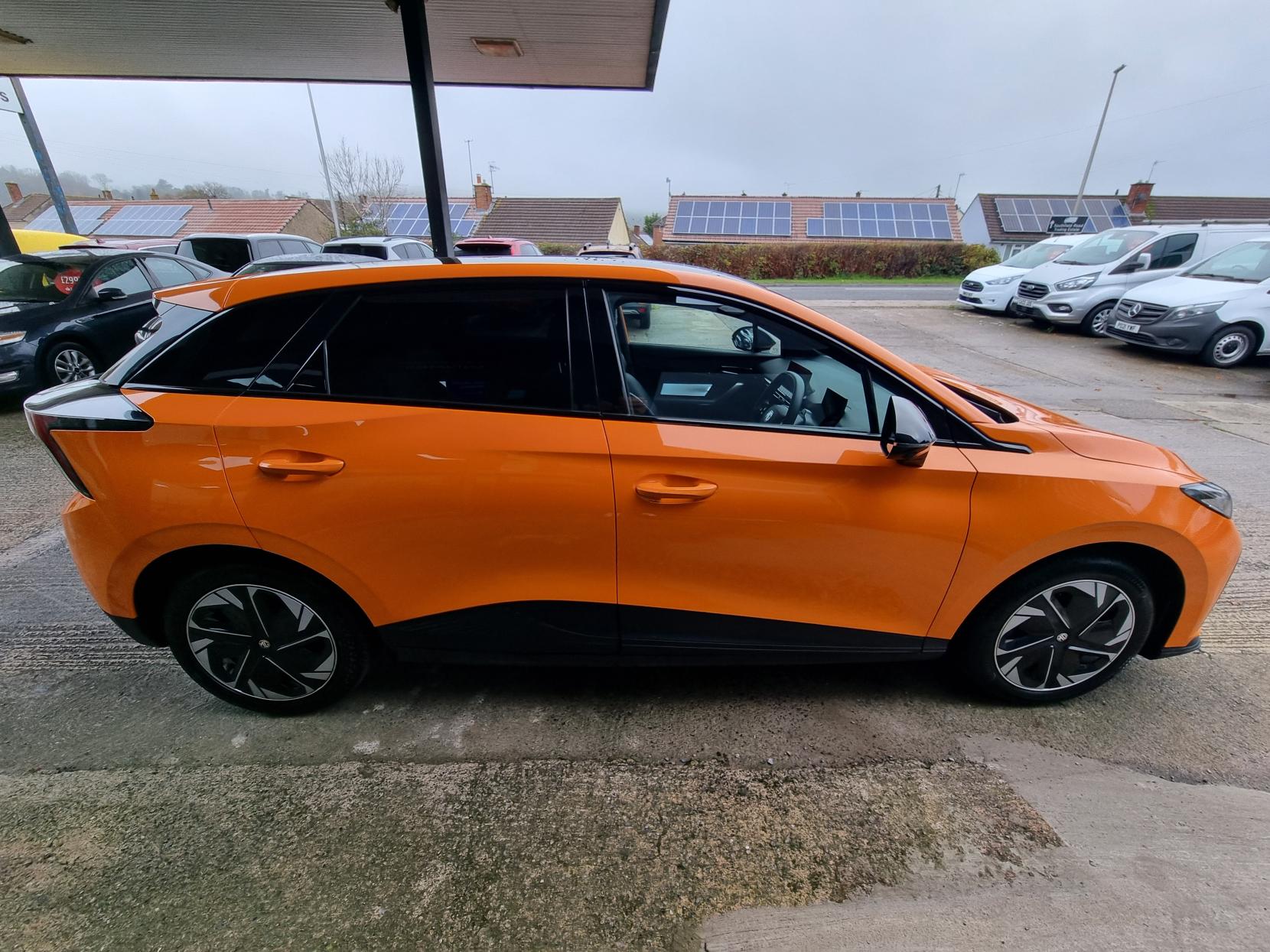 MG MG4 64kWh Trophy Long Range Hatchback 5dr Electric Auto (203 ps)