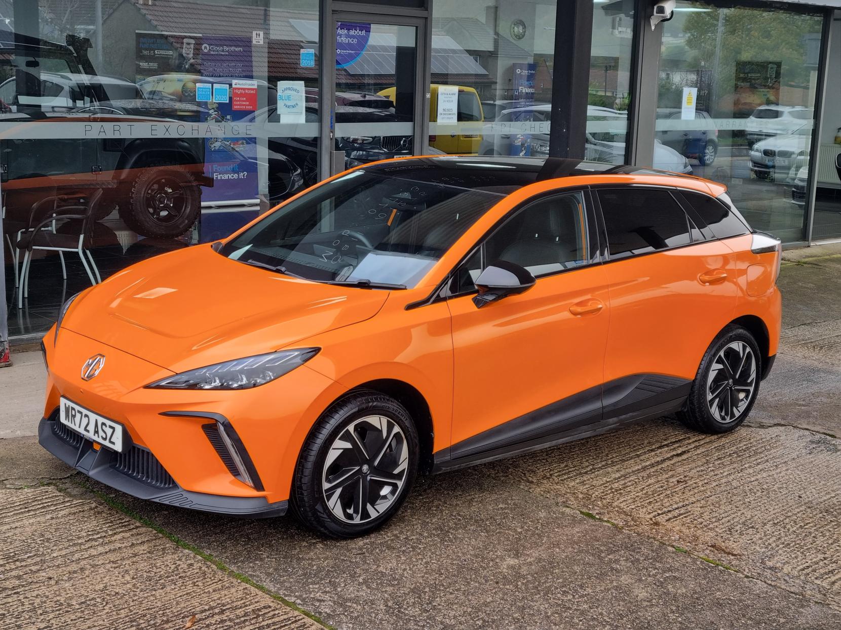 MG MG4 64kWh Trophy Long Range Hatchback 5dr Electric Auto (203 ps)