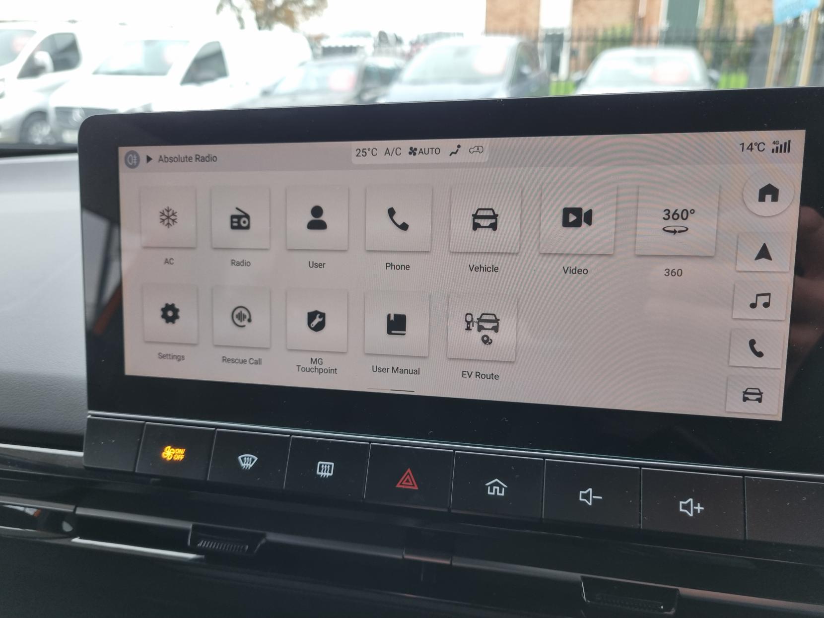 MG MG4 64kWh Trophy Long Range Hatchback 5dr Electric Auto (203 ps)