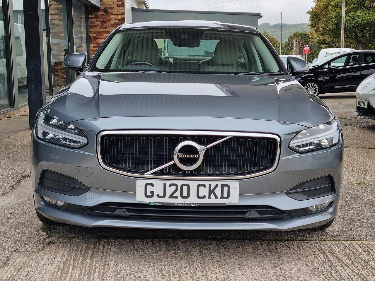Volvo S90 2.0 D4 Momentum Plus Saloon 4dr Diesel Auto Euro 6 (s/s) (190 ps)