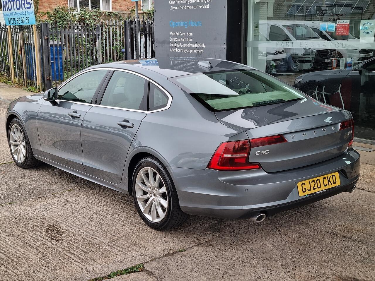 Volvo S90 2.0 D4 Momentum Plus Saloon 4dr Diesel Auto Euro 6 (s/s) (190 ps)