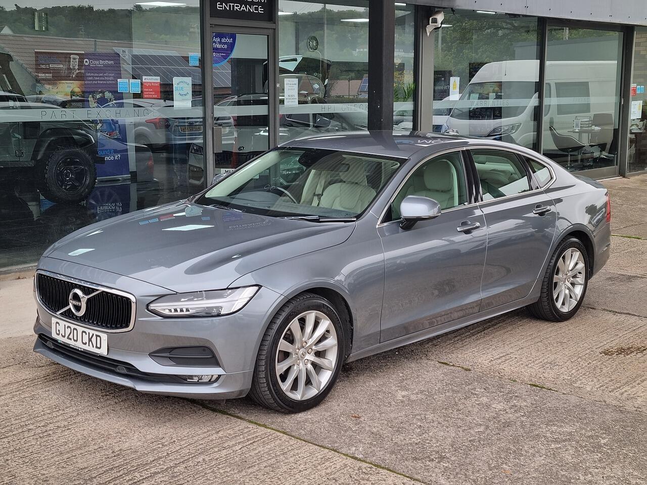 Volvo S90 2.0 D4 Momentum Plus Saloon 4dr Diesel Auto Euro 6 (s/s) (190 ps)